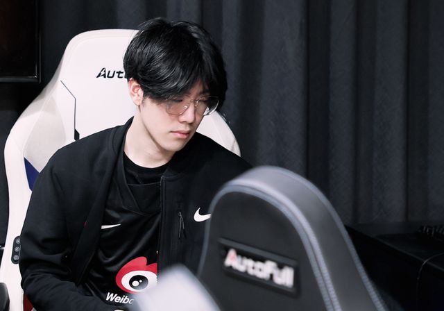 雅得胜利的 雅得胜利的