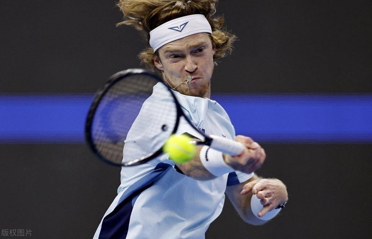 得毫无还手 得毫无还手